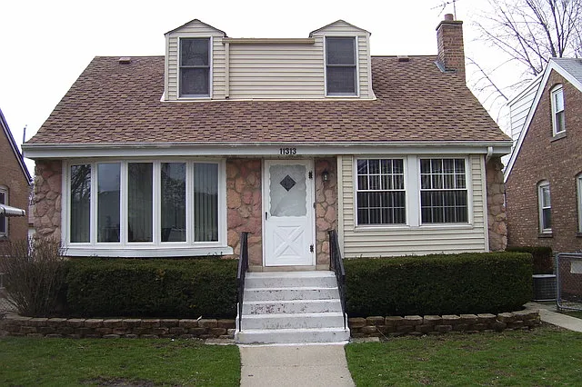 11313 S Drake Ave photo 1