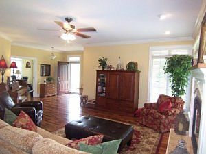 1st image of 99 Cas Cade Ln