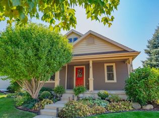 6125 Dominion Dr, Madison, WI 53718