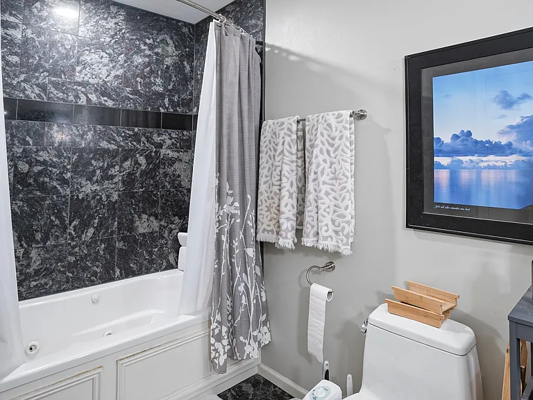 602 Shady Ave #3 — Photo 9