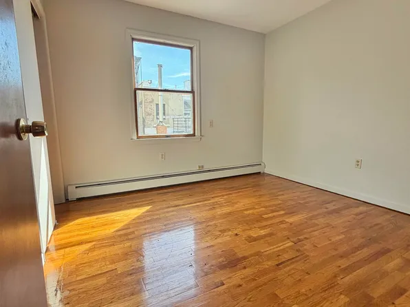 406 5th Street image 8 of 19