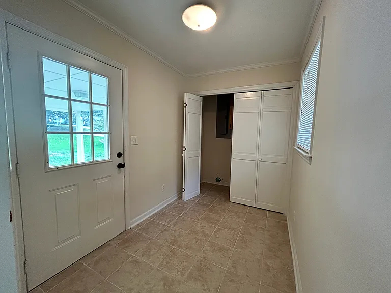 Mudroom and washer/dryer hookup. 12x6.25