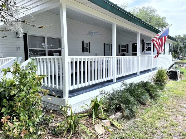 4186 N Bluewater Dr, Hernando, FL 34442