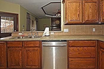 Kittchen w/SS Dishwasher & Bar