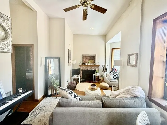 69 N Margin St #8 — Photo 3