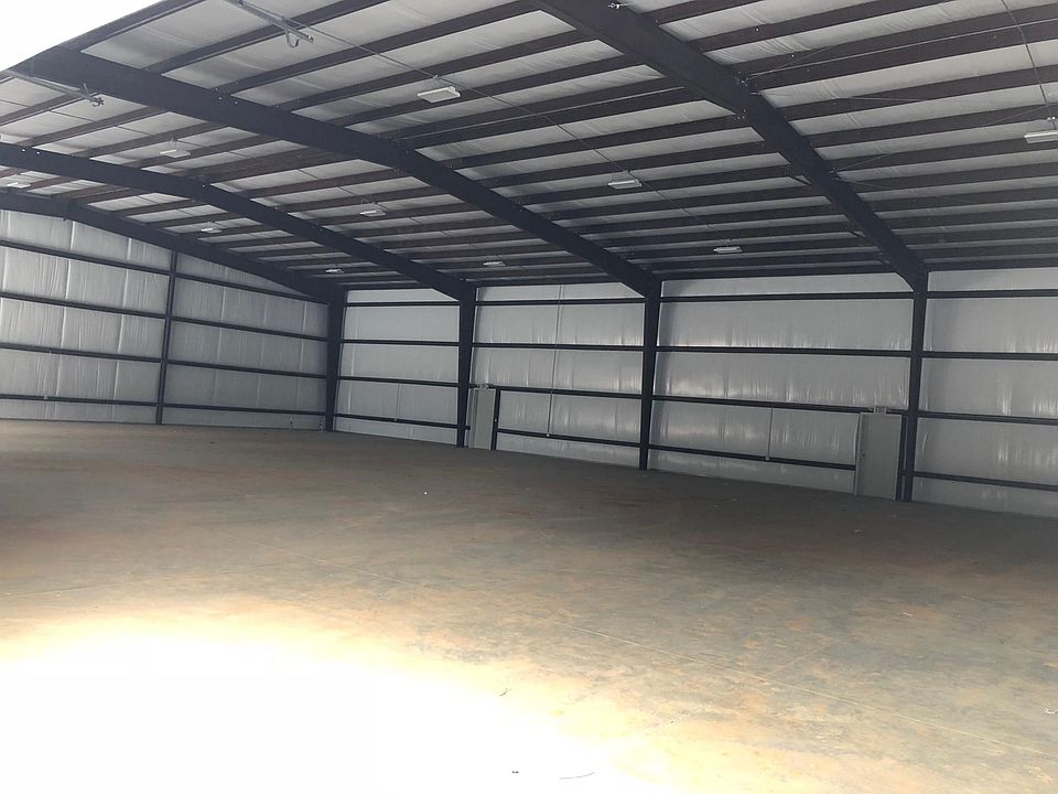 2nd image of 141 Washington St