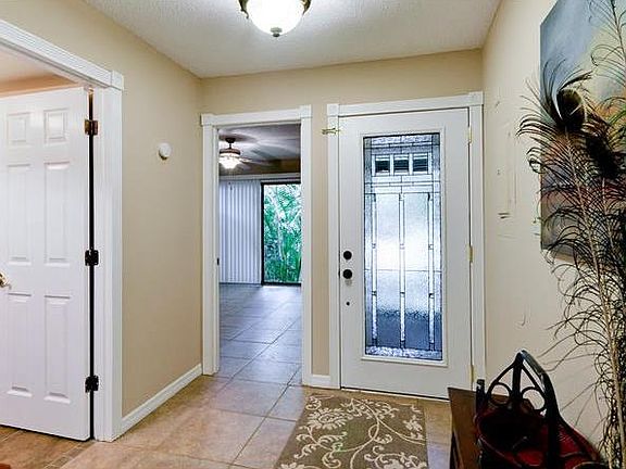 2nd image of 5182 Lancewood Dr