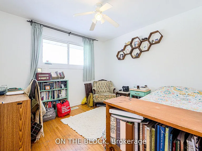 151 Nugent Dr #UPPER — Photo 11