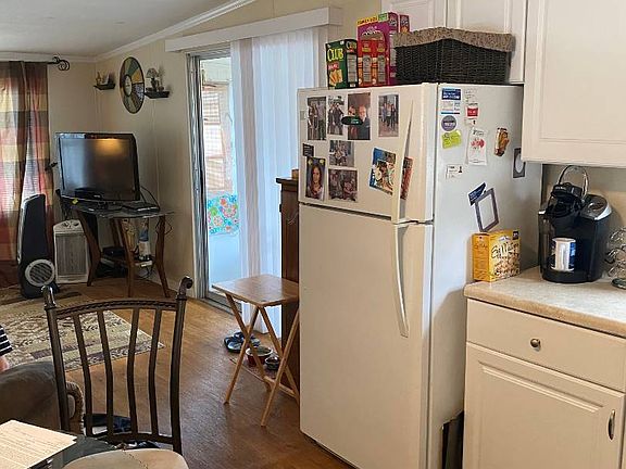 5th image of 5826 Westlake Dr #80