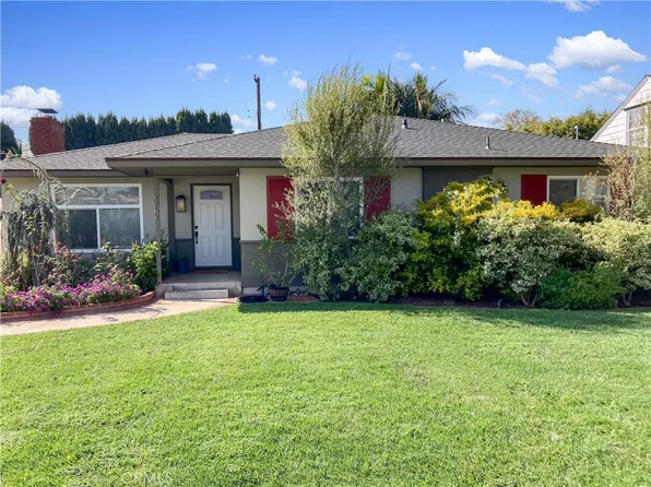 2202 N Towner St, Santa Ana, CA 92706