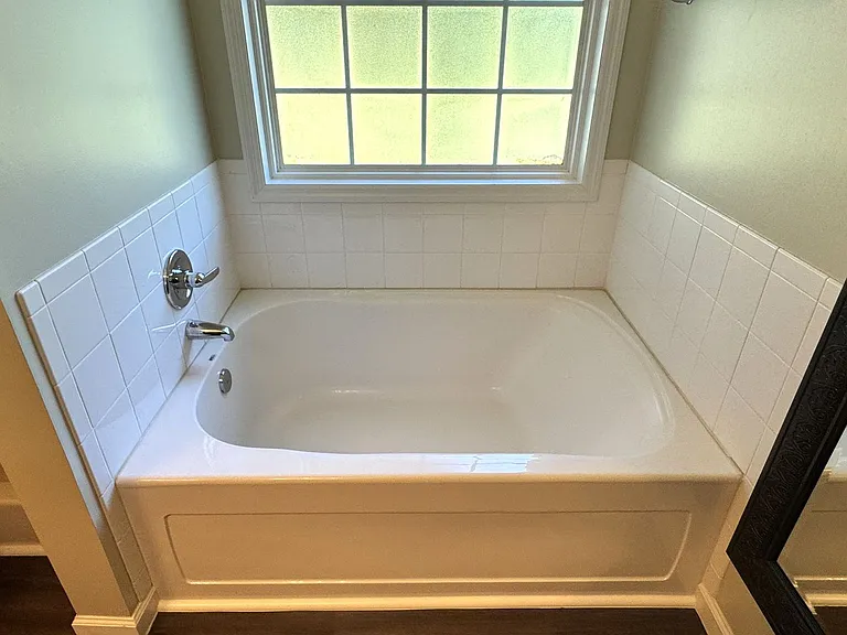 186 Christy Dr — Photo 13