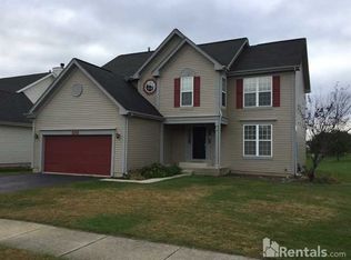 2101 Hammel Ave, Aurora, IL 60504