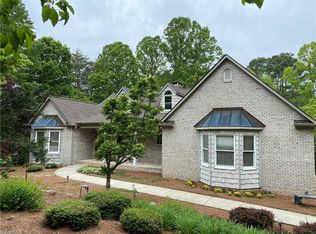 218 Faye Ct, King, NC 27021