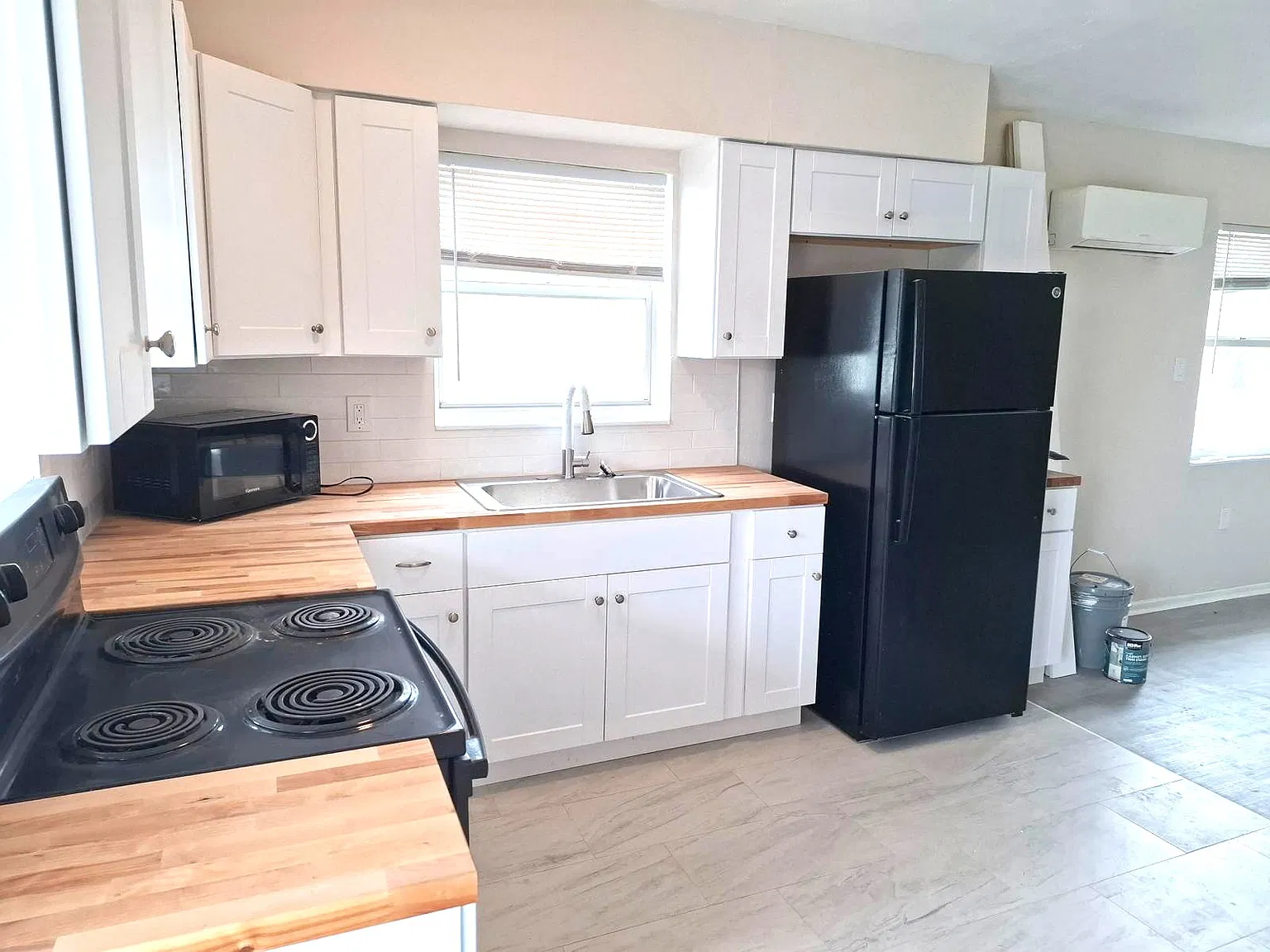 2 bed, 800 sqft, $1,445 — Photo 4