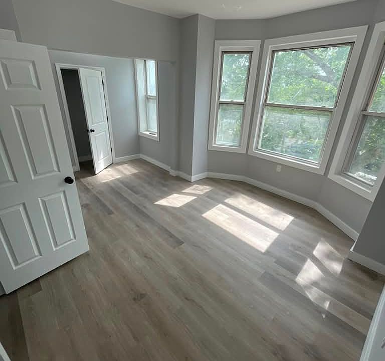 1st image of 113 Elizabeth Ave #2A