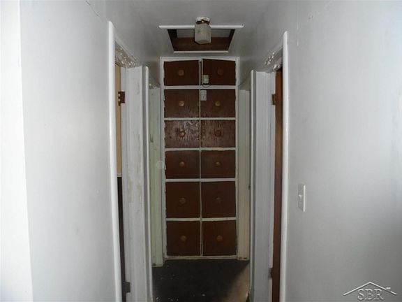 2nd image of 5301 Kermit St