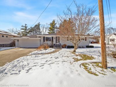 91 Churchill Rd, Auburn Hills, MI, 48326