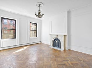 330 Bedford Ave #3, Brooklyn, NY 11249