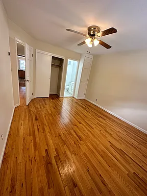 Rented by Luxian International Realty LLC | media 14