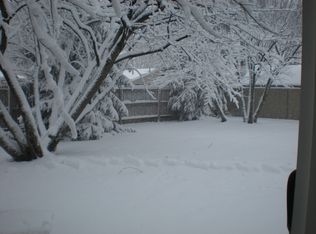 2305 N Old Towne Ln, Muncie, IN