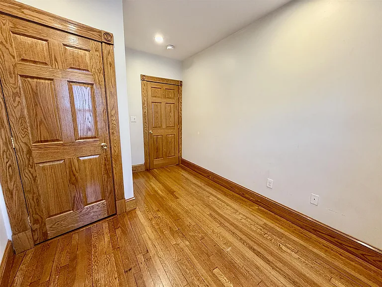 67 River St #3 — Photo 5