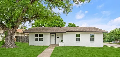 9006 Lodge Ct Photo 1