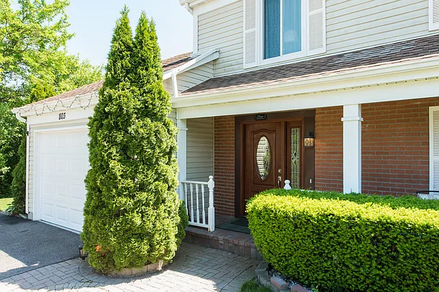 1103 Keswick Dr photo 1