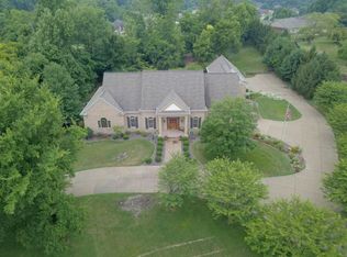 1902 Cottonwood Dr, Princeton, IN 47670