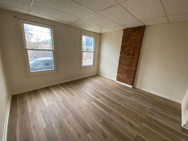 100 Westminster St #102 — Photo 4
