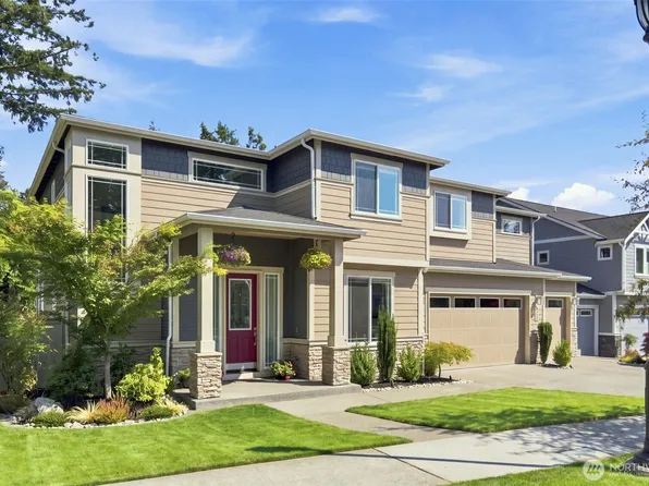 4212 Caddyshack Drive NE, Lacey, WA 98516