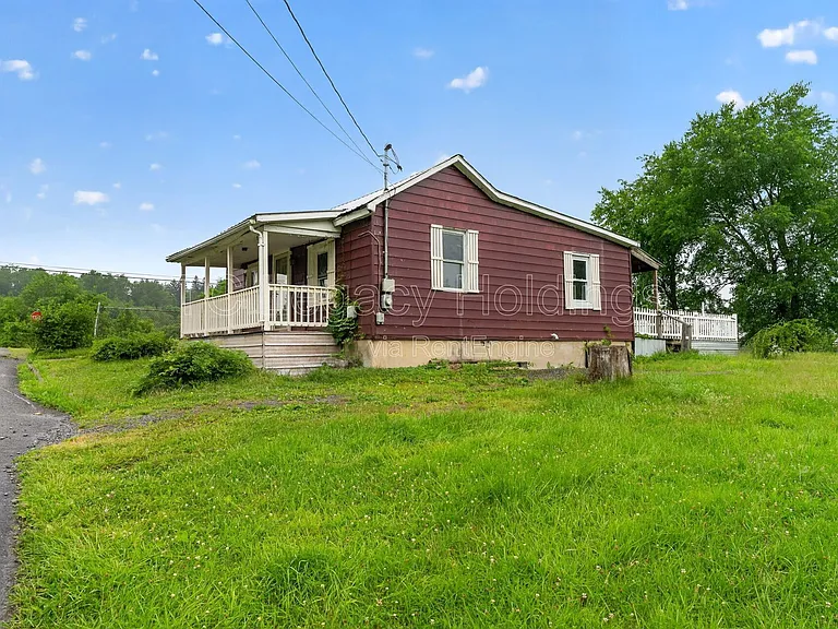 44 Holbert Ave — Photo 9