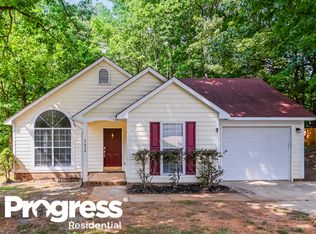 7434 Autumn Trail Rd, Charlotte, NC 28213