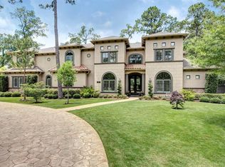 27 Williamsburg Ln, Houston, TX 77024