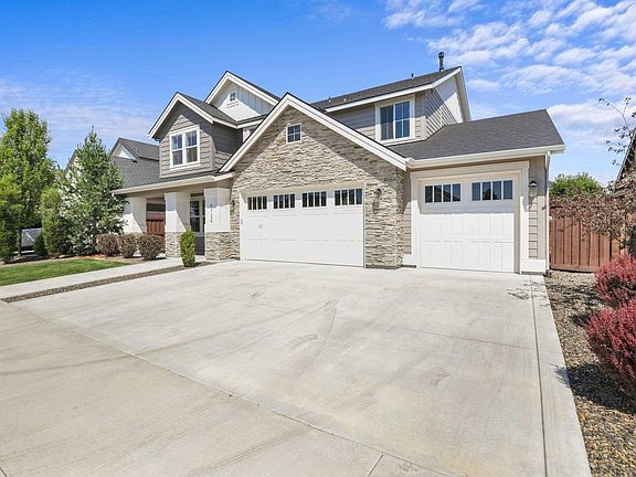 2nd image of 6724 N Elmstone Way