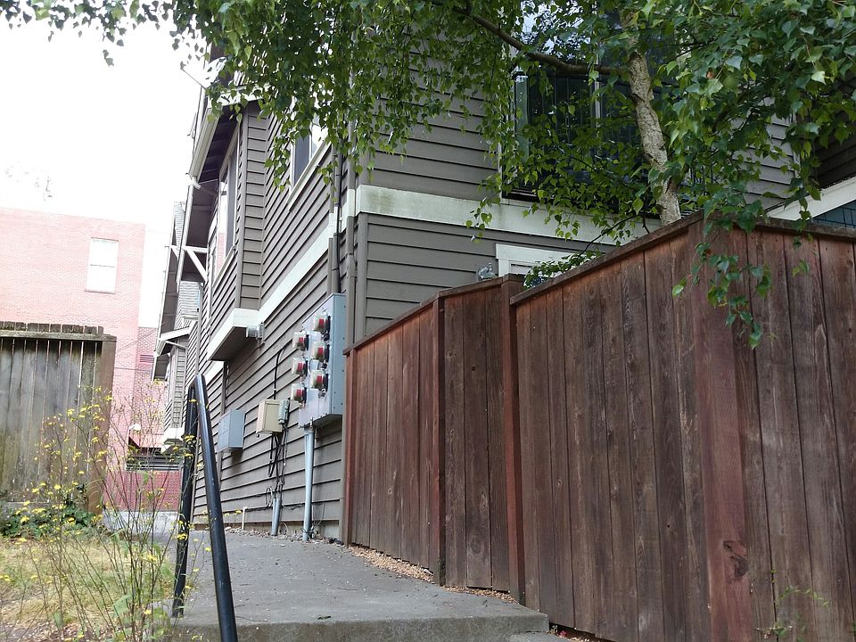 2nd image of 1515A 18th Ave