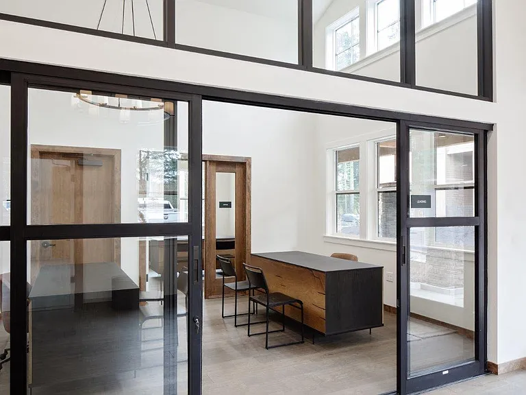 South Ridge West | Leasing