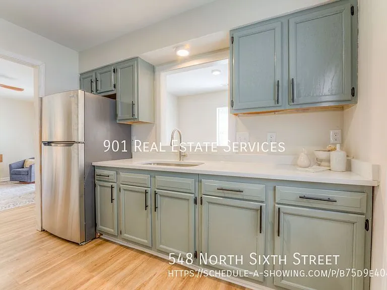 548 N 6th St — Photo 14