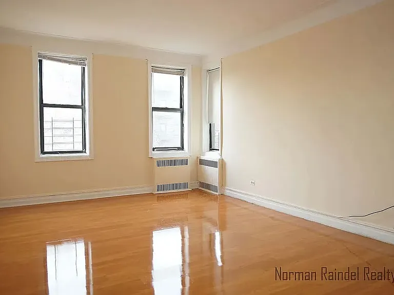 8223 Bay Pkwy #B-1 — Photo 20