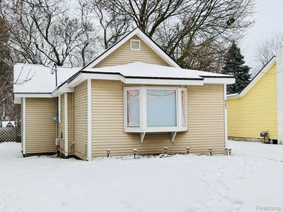 403 Fenwick St, Holly, MI, 48442
