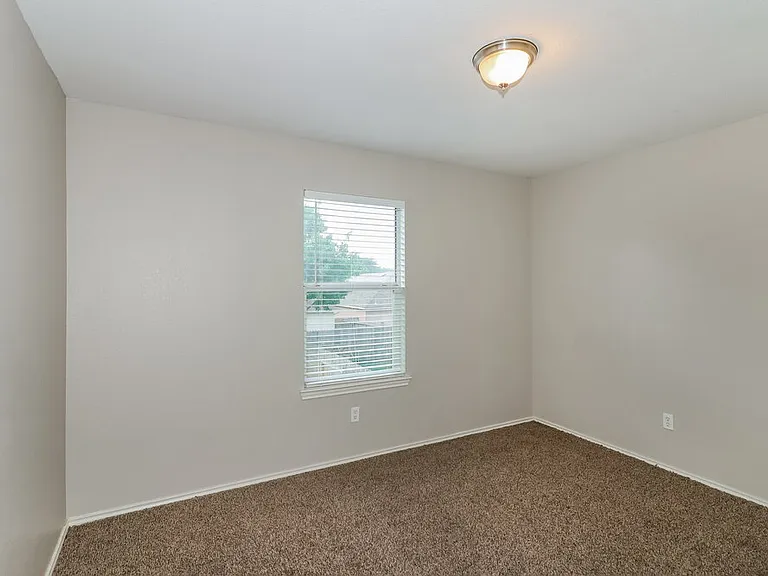 20814 Trenton Valley Ln — Photo 14