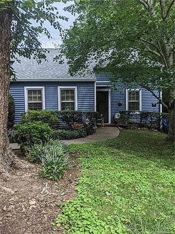 1st image of 6553 Point Comfort Ln