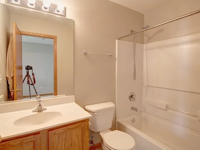 238 S Alder Creek Dr — Photo 11