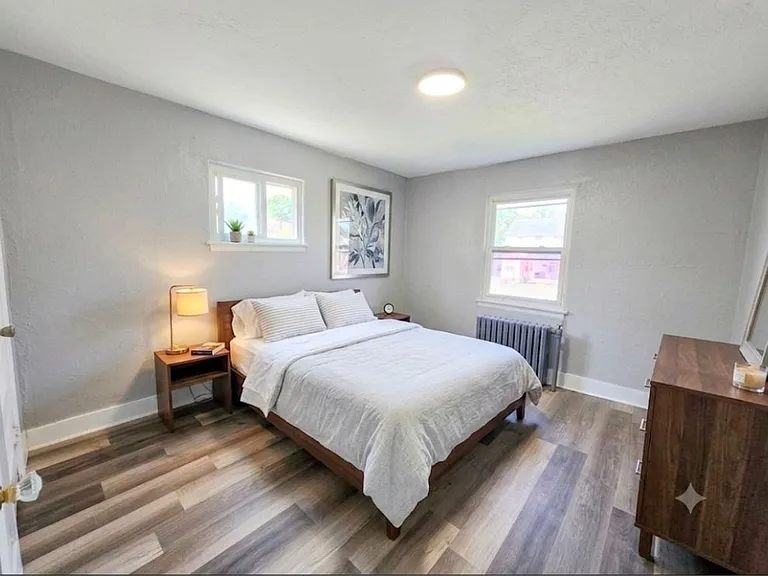 1906 Elsmere Ave #2 — Photo 4