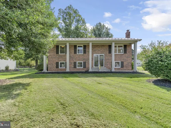 15115 Oaks Rd, Charlotte Hall, MD 20622