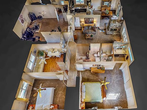 4th image of 213 Veeder Dr