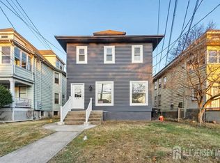 29 S 2nd Ave, Highland Park, NJ 08904