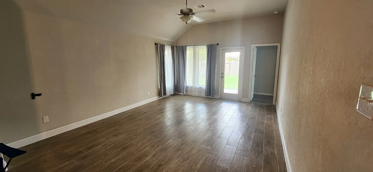 Building Photo - 5022 Brewcastle Ln