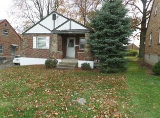 2879 W Galbraith Rd, Cincinnati, OH 45239