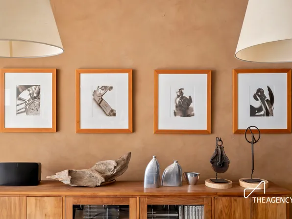 118 East 25th Street image 5 of 10