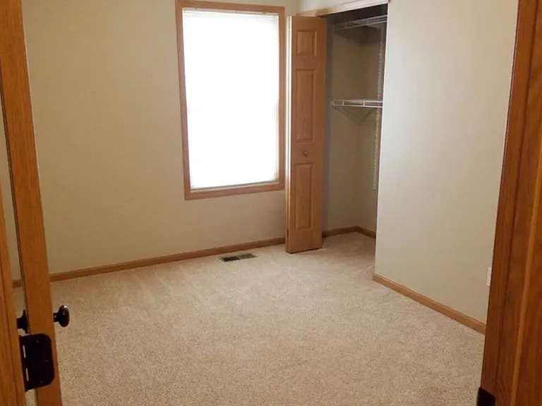 522 Thistleview Dr — Photo 25
